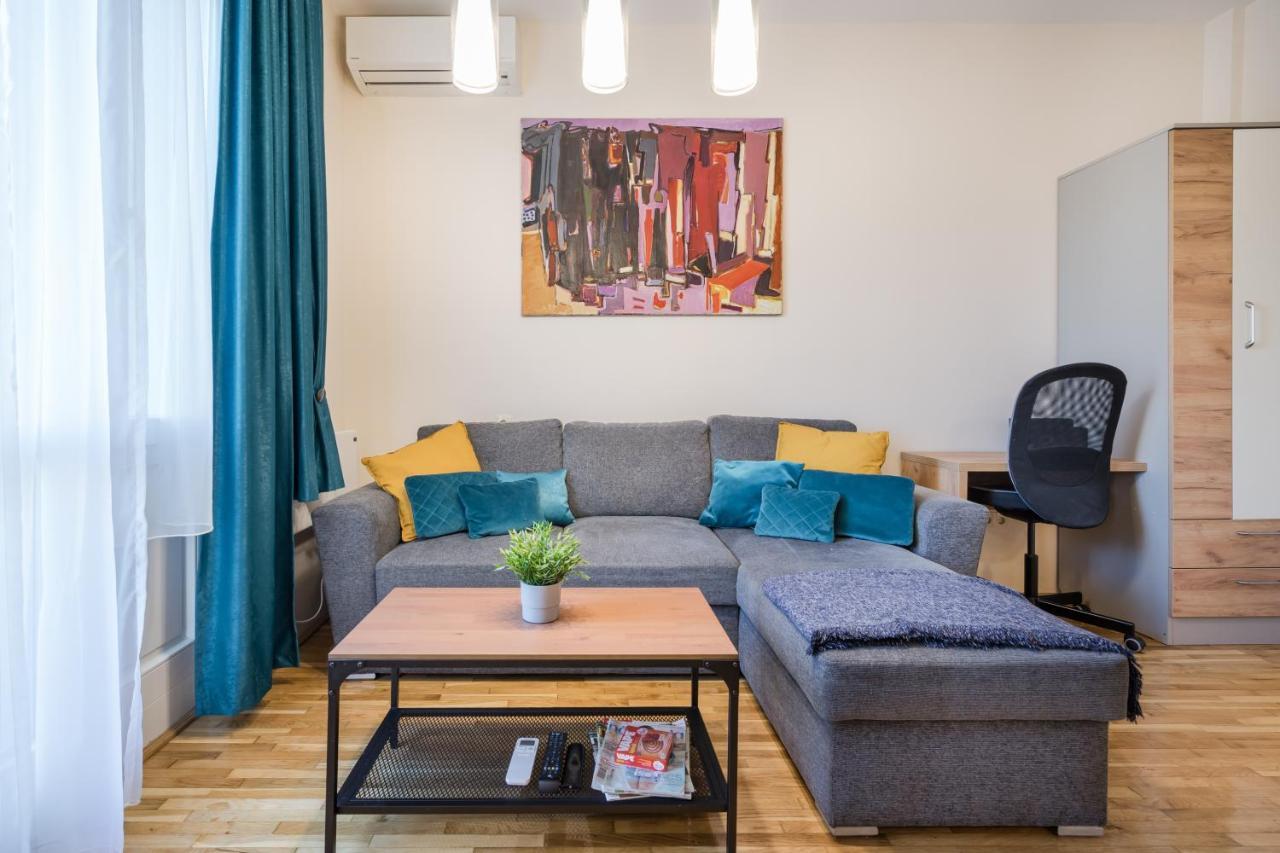 Bpr Blue Paradise Apartment With A/C Budapeste Exterior foto